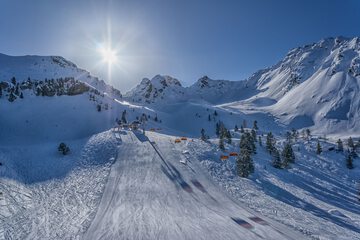 Snow and ski sports