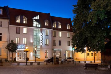 Front of property - evening/night