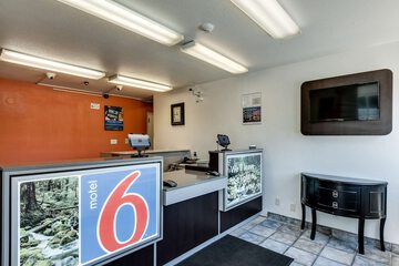 Motel 6 Spokane WA - West