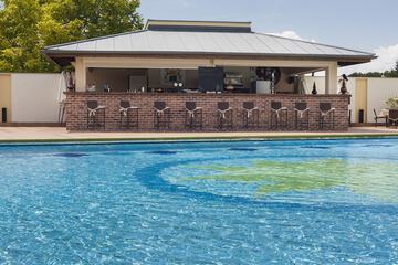 Poolside bar