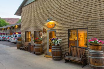 Moab Rustic Inn