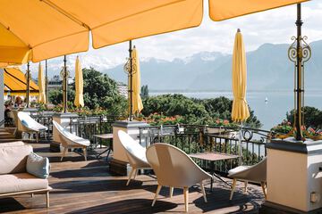 Sundeck