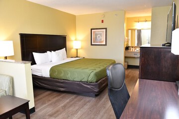 Room 25 of 69