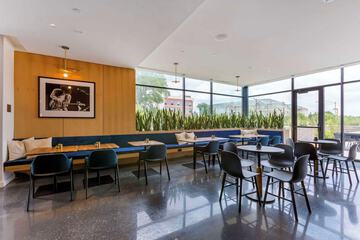 Breakfast/Coffee Service 72 of 75