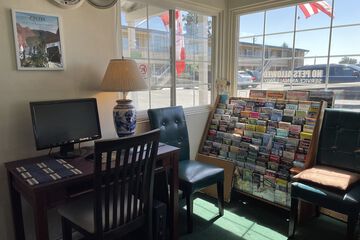 Hotel Interior 8 of 30