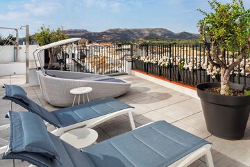 Sundeck