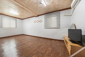 103房