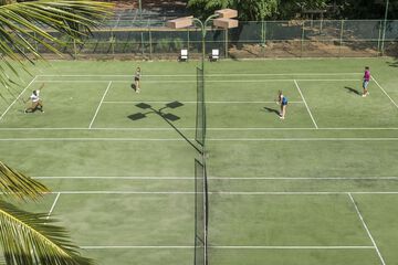 Tennis court