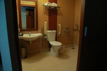 Photo 32