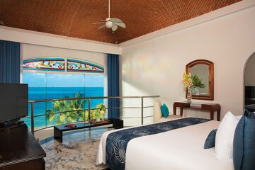 Beach/ocean view