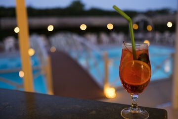 Poolside bar