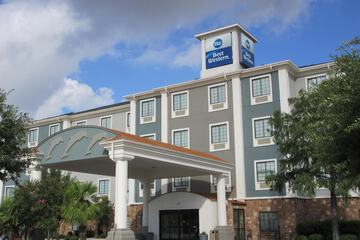 SureStay Plus Hotel by Best Western San Antonio SeaWorld