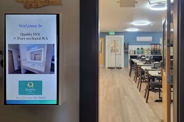 Breakfast/Coffee Service 62 of 71