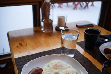 Breakfast meal