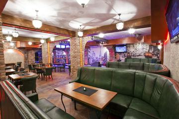 Sports bar