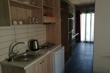Private kitchenette
