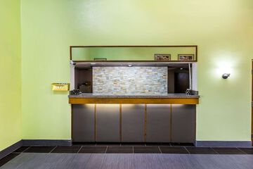 Hotel Interior 11 of 35