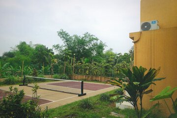 Tennis court