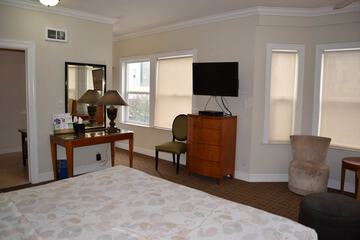 Room 7 of 39