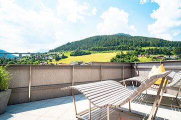 Sundeck