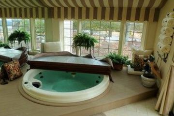Jetted Tub