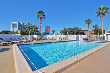 Motel 6 Destin FL
