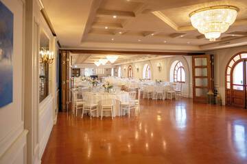 Indoor wedding