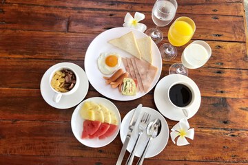 Breakfast meal