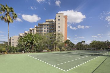 Sport court