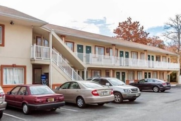 Property Grounds 15 of 15