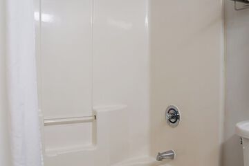 Room 37 of 49