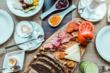 Breakfast meal
