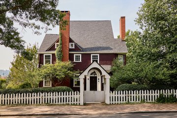Hotel Exterior 48 of 48