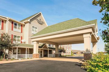 Country Inn & Suites by Radisson Peoria North, IL