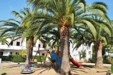 Children's play area - outdoor