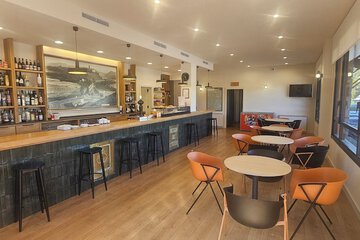 Coffee shop