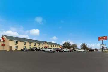 Econo Lodge Inn & Suites Yankton