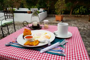 Breakfast meal