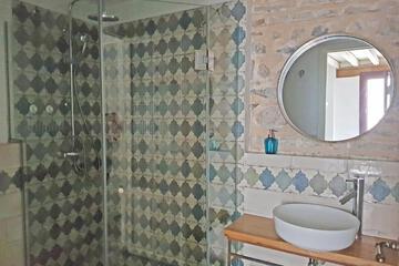 Photo 34