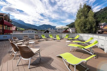 Sundeck