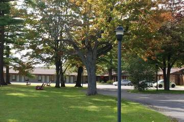 Rideau Heights Inn