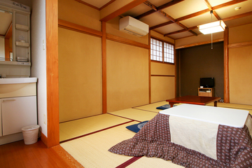 #Example of a guest room_We also have a kotatsu, which is great for the cold season★