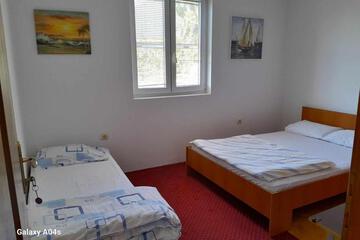 Photo 34