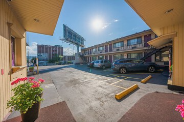 Property Grounds 43 of 46