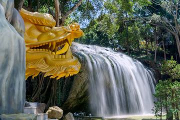 Pool waterfall