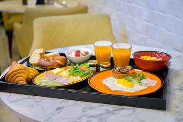 Breakfast area