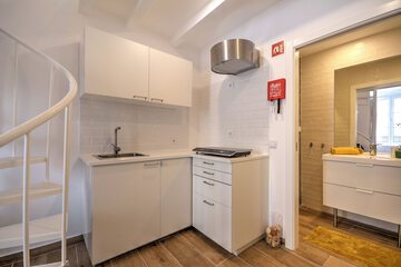 Private kitchenette