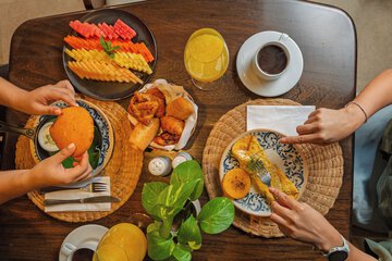 Breakfast meal