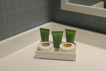 Bathroom amenities