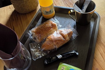 Breakfast meal